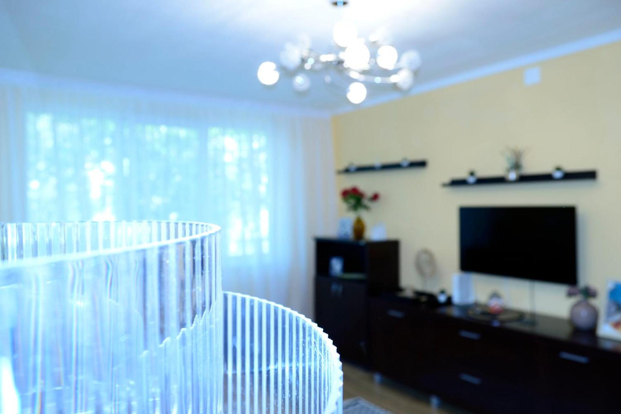Cozy 2 Rooms Apartment Drumul Taberei Bucureşti Exterior foto